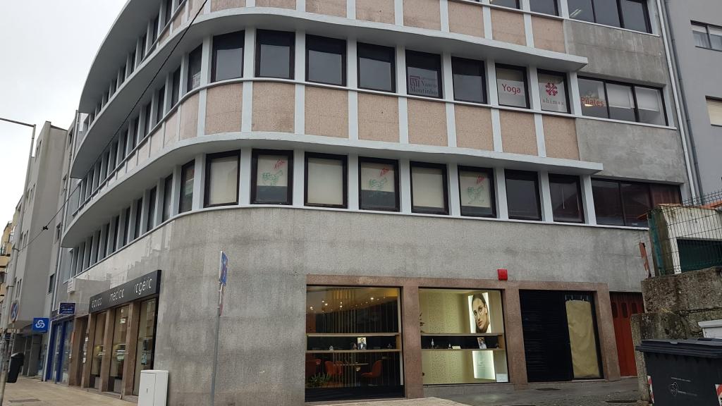 Apartment + Office area PIP for Apartment Area 145m2 with private parking for 2 cars